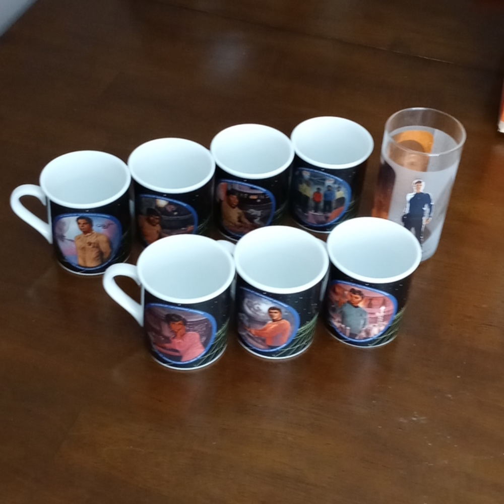 1983 Star Trek vintage cups